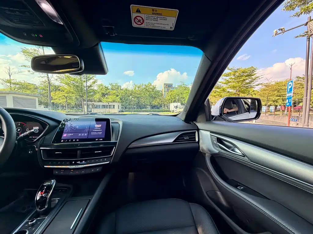 Cadillac CT5 — миниатюра 16
