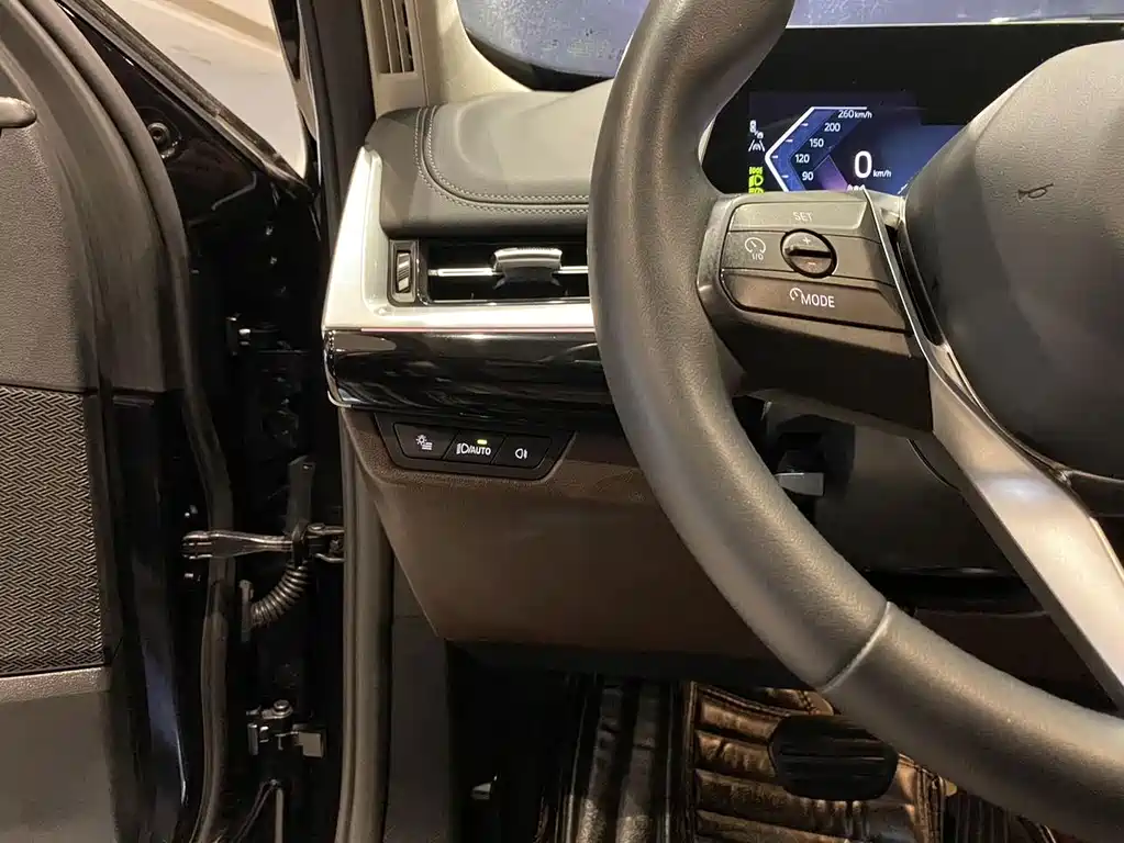 BMW X1 — миниатюра 11