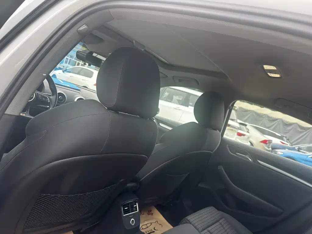 Audi A3 — миниатюра 9