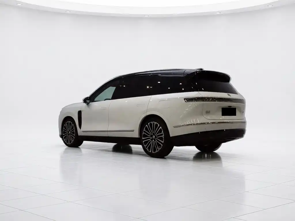 NIO ES8 2026 мест Executive