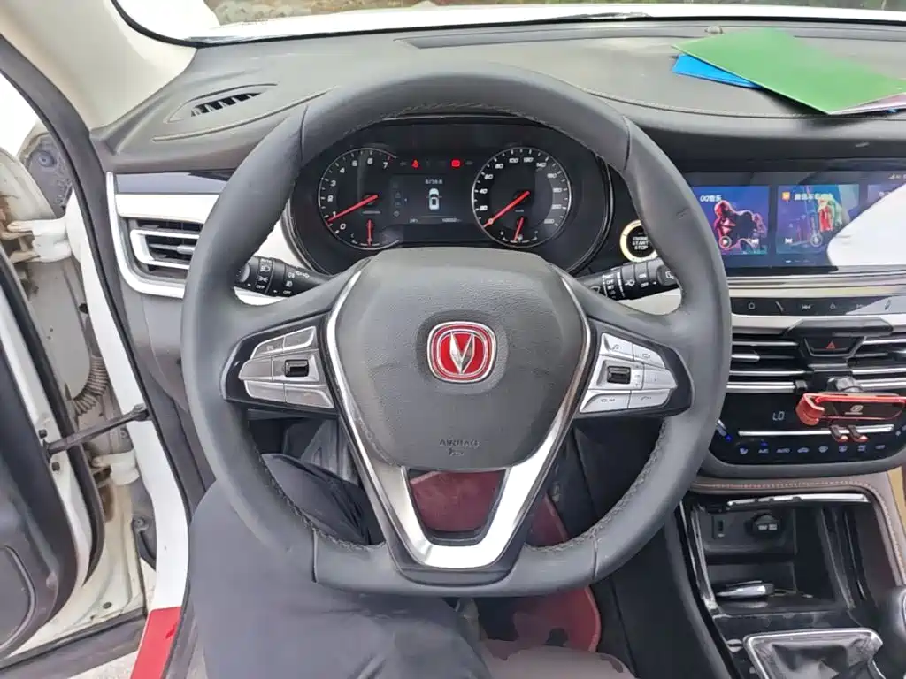 Changan CS35PLUS — миниатюра 11