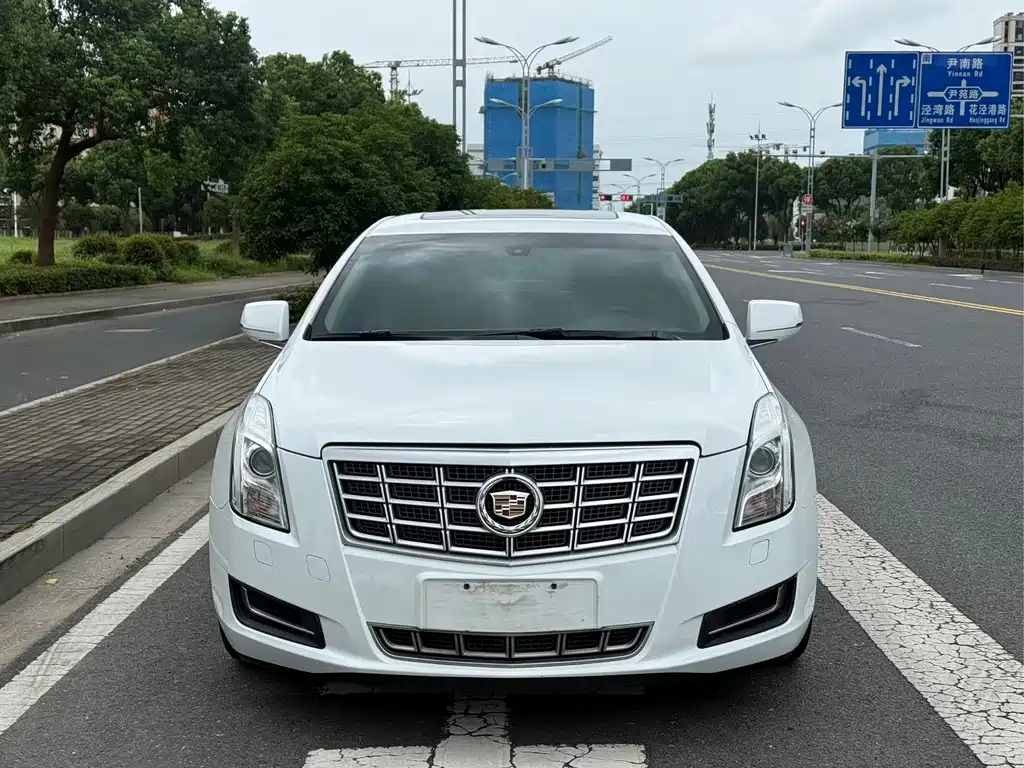 Cadillac XTS — миниатюра 2