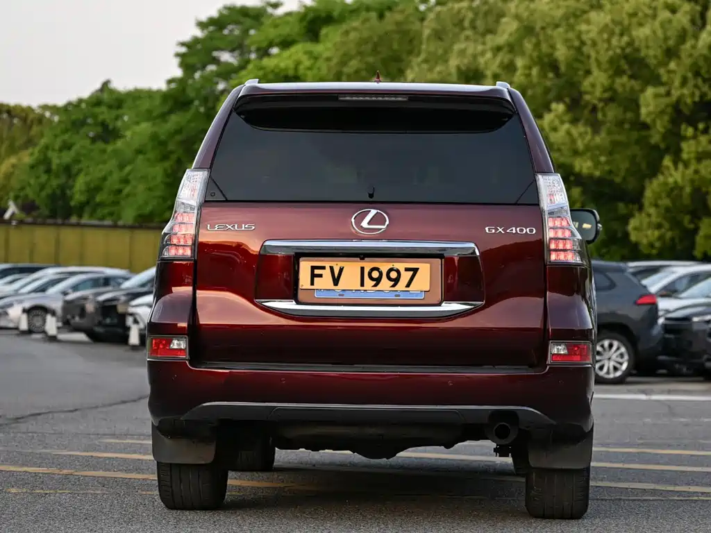 Lexus GX — миниатюра 4