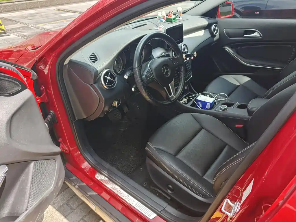 Mercedes-Benz GLA — миниатюра 6
