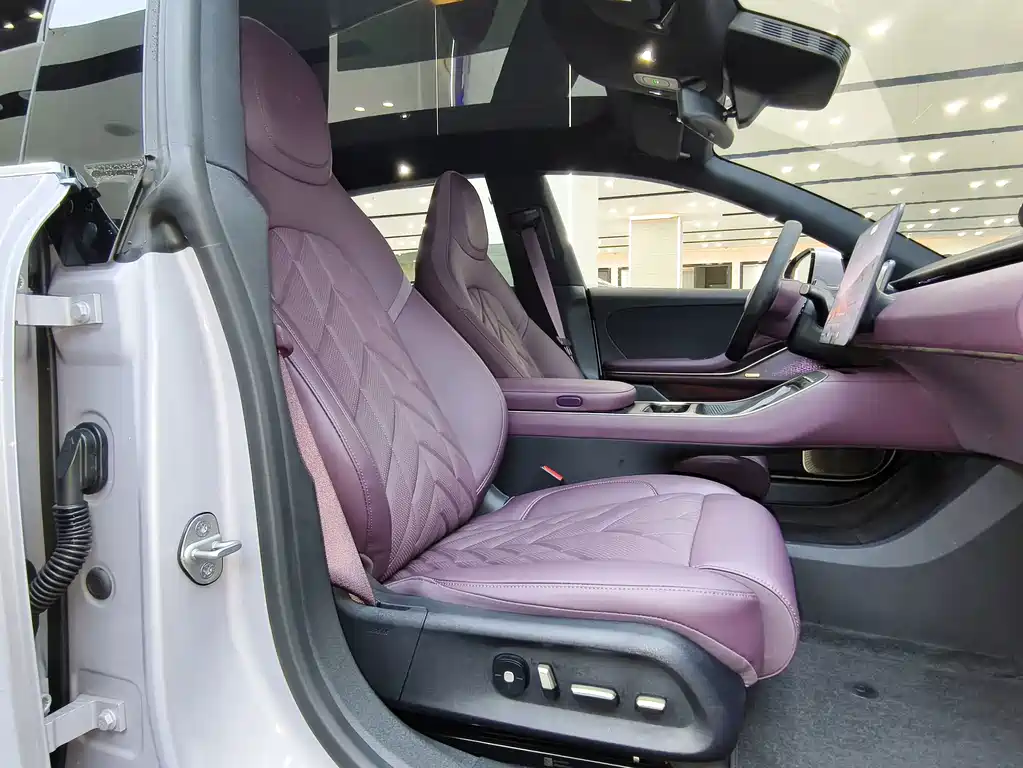 NIO ET5T — миниатюра 8