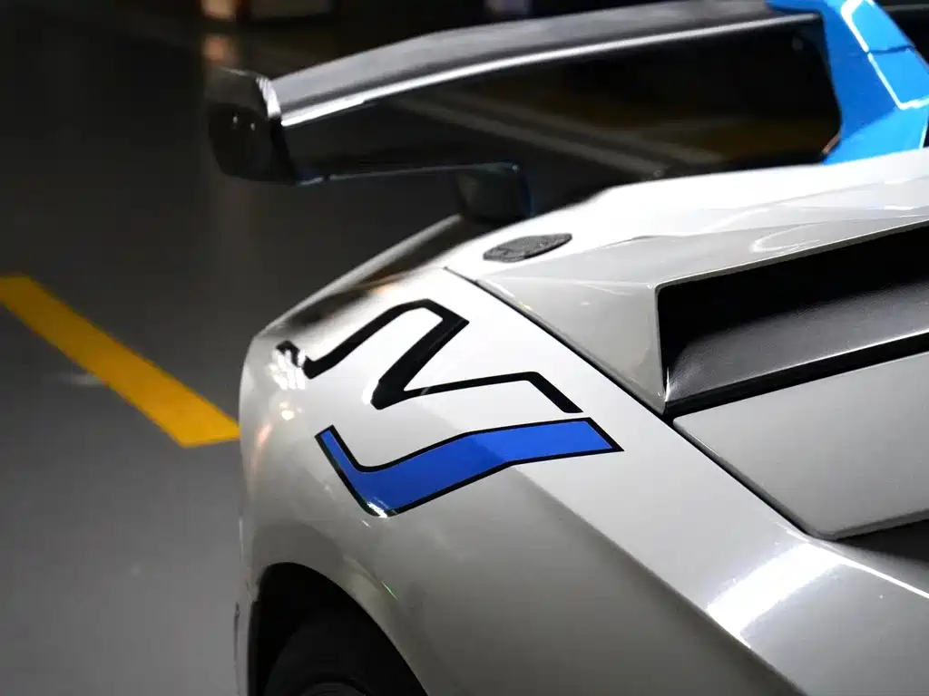 Lamborghini Aventador 2011 LP 700-4