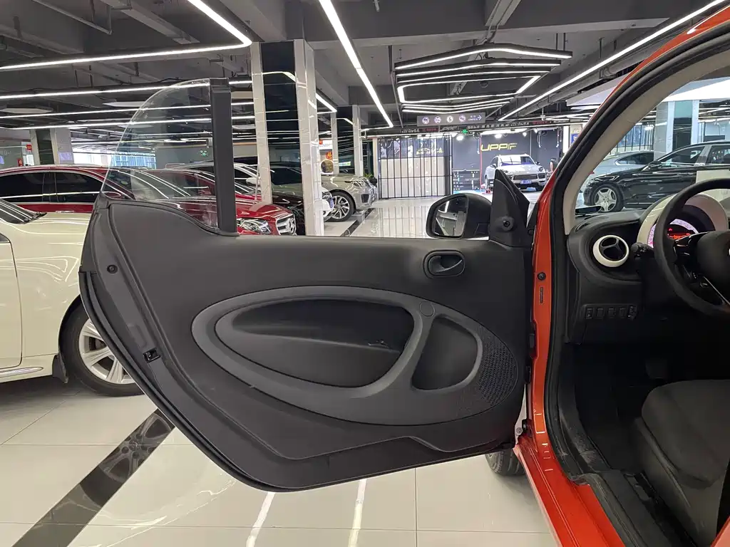 smart Smart Fortwo — миниатюра 34
