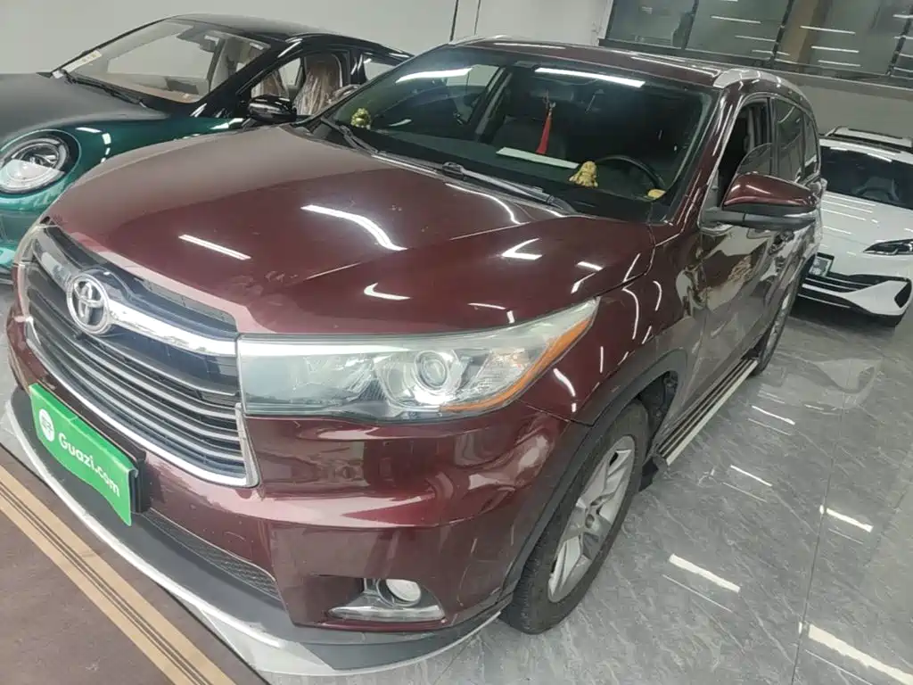 Toyota Highlander — миниатюра 2