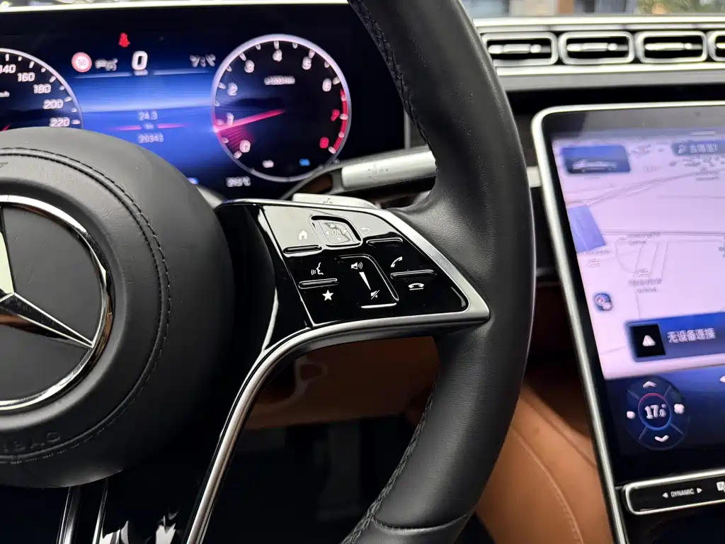 Mercedes-Benz S-Class — миниатюра 18