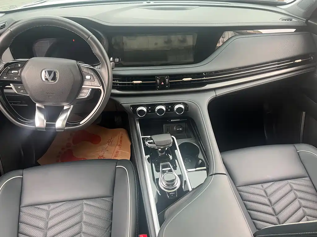Changan CS95 — миниатюра 18