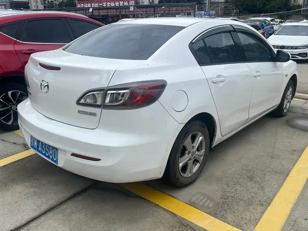 Mazda 3 Xingcheng — миниатюра 7