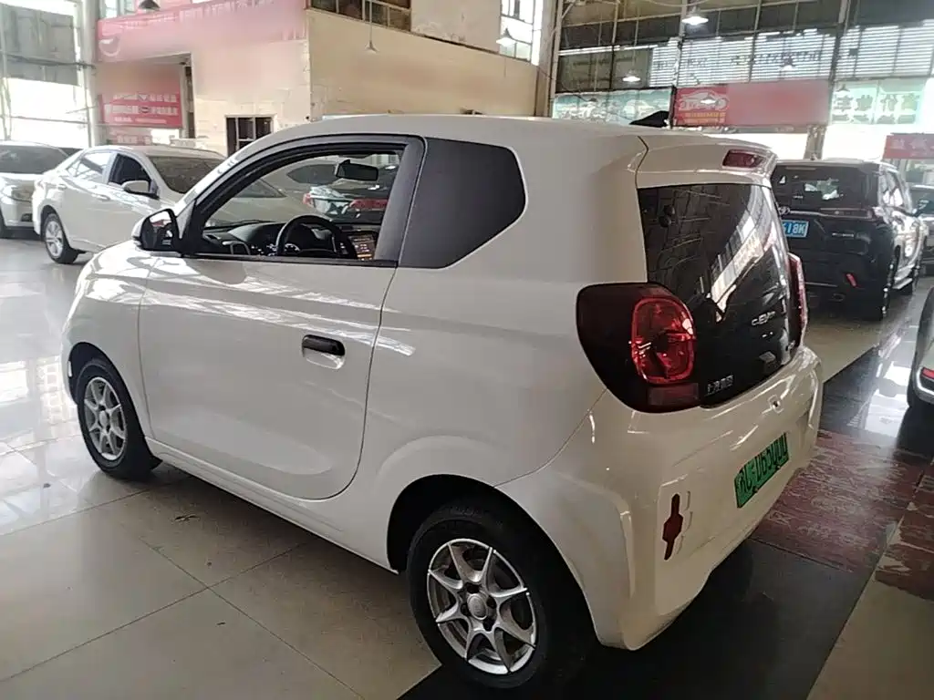Roewe Clever — миниатюра 5