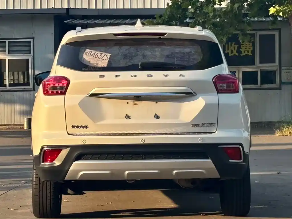 BAIC Senova X35 — миниатюра 5