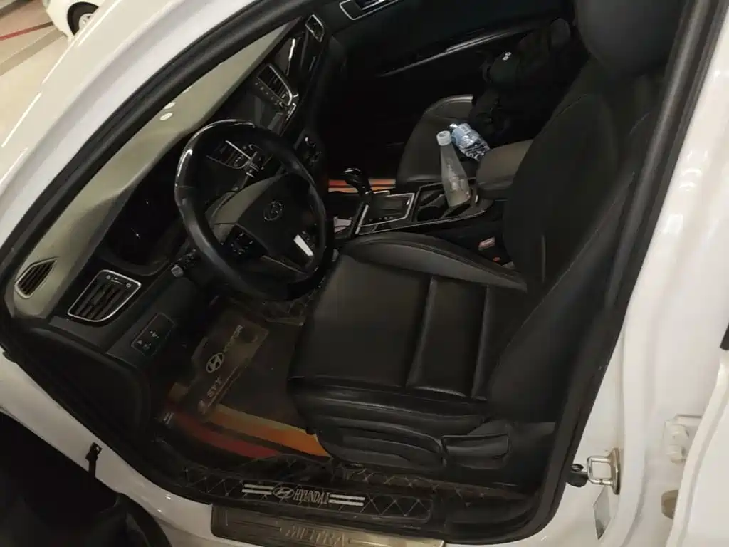 Hyundai Mistra — миниатюра 15