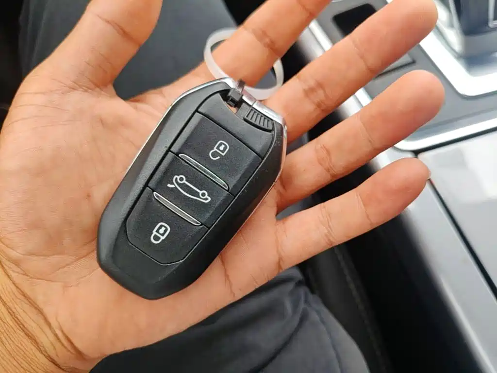 Citroen C6 — миниатюра 9