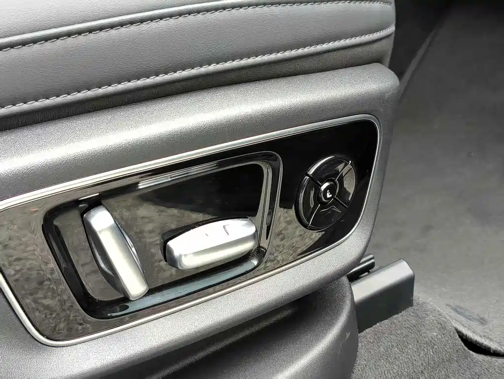 Li Auto Li L7 — миниатюра 12