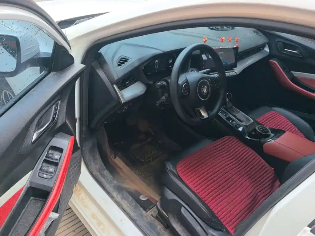 MG MG5 — миниатюра 16
