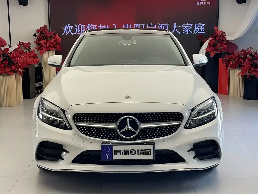 Mercedes-Benz C-Class — миниатюра 2