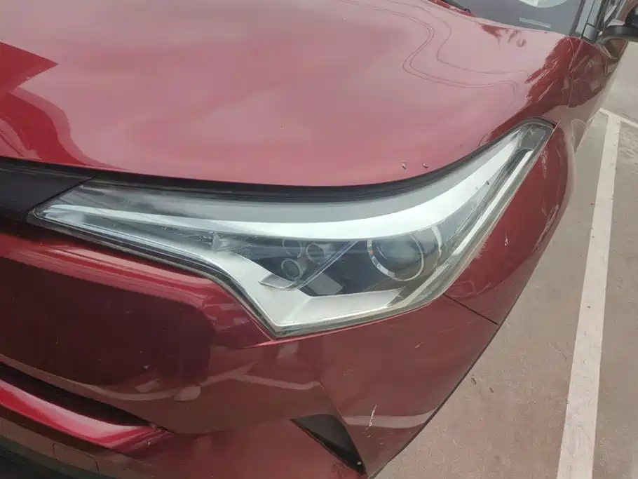 Toyota IZOA — миниатюра 5