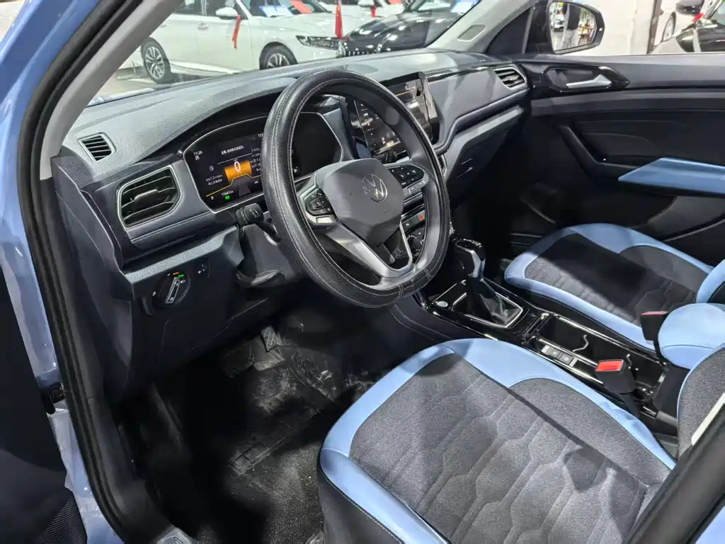 Volkswagen Tharu 2025 300TSI