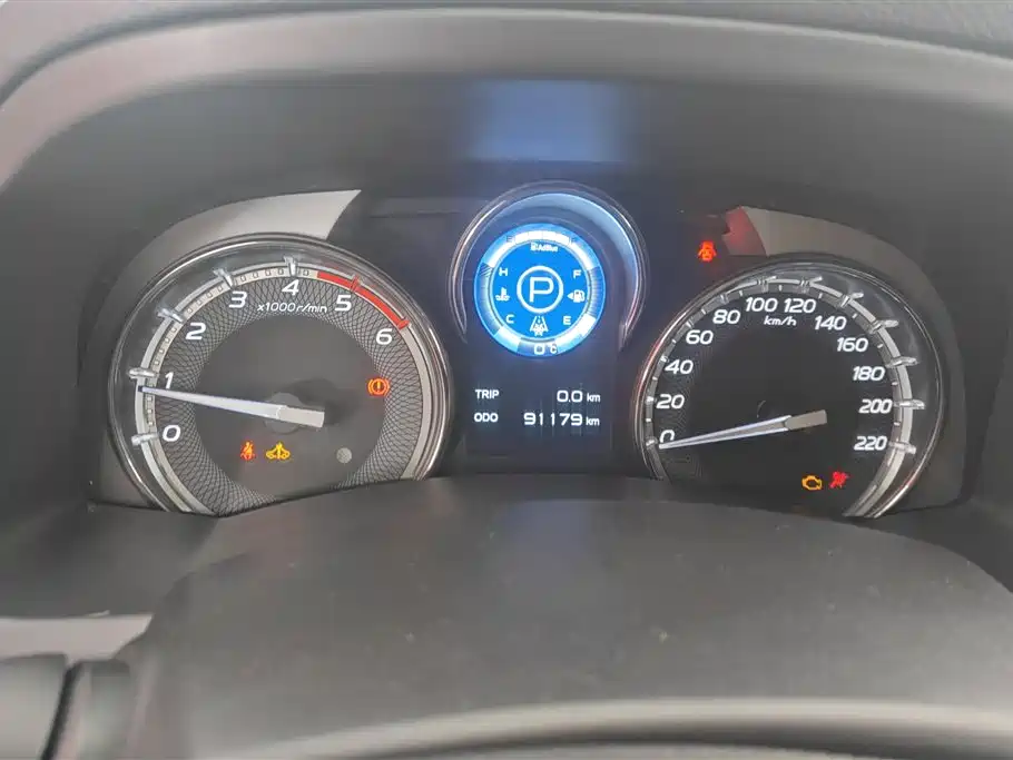 ISUZU MU X SHEPHERD RANGER