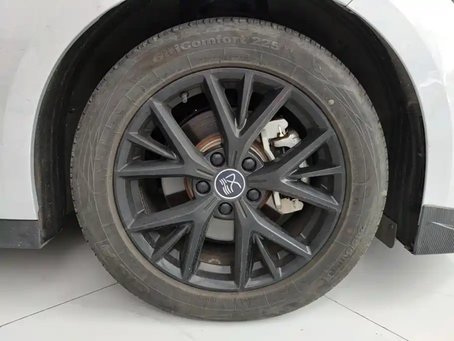 BYD Han — миниатюра 6