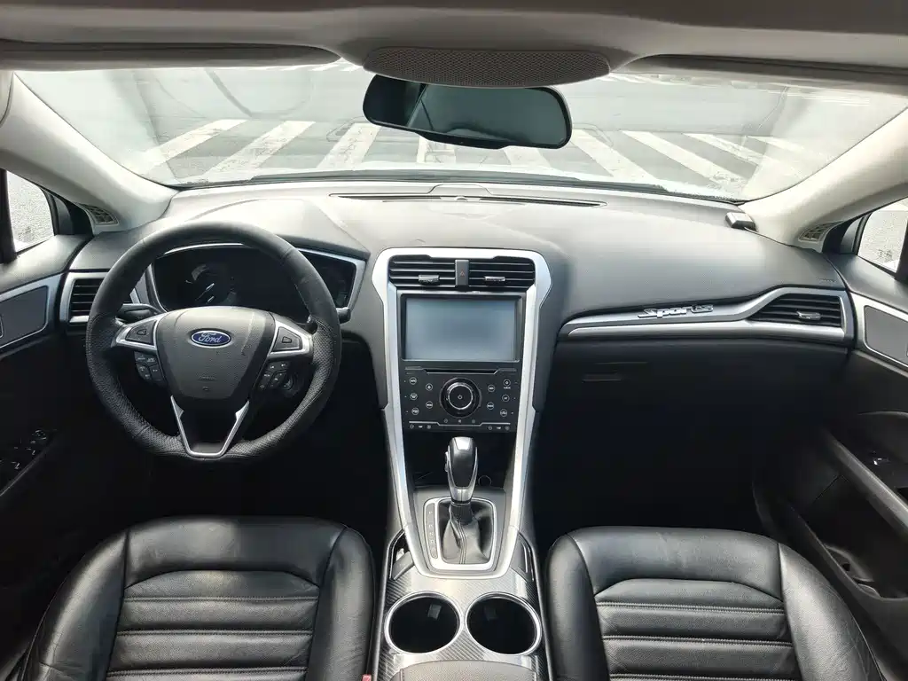 Ford Mondeo — миниатюра 5