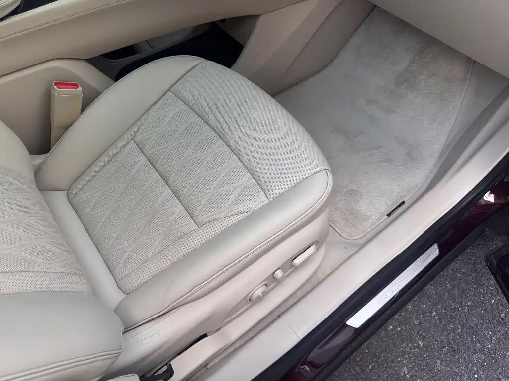 Buick Enclave — миниатюра 16