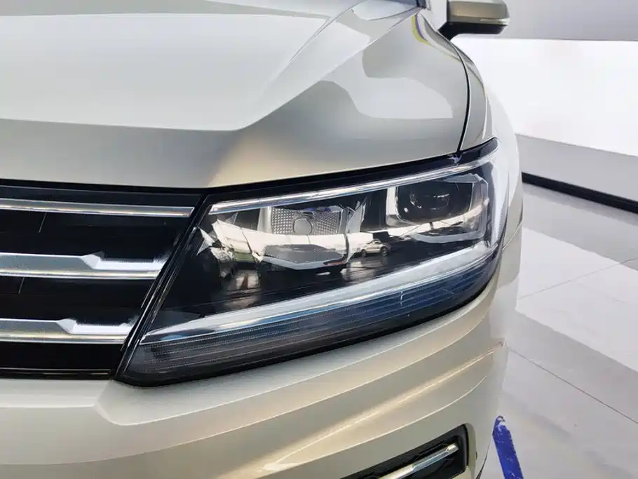 Volkswagen Tiguan L — миниатюра 5