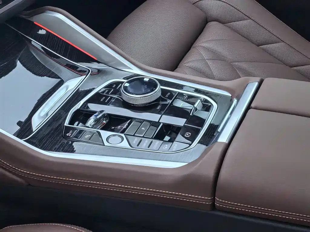 BMW X6 — миниатюра 11