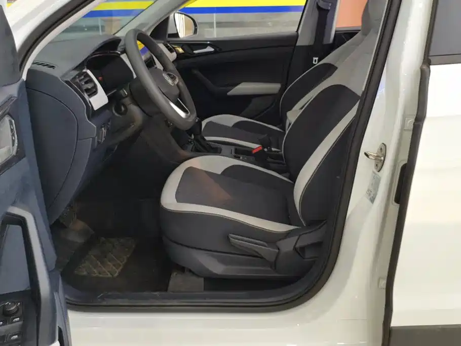Volkswagen Tharu — миниатюра 9