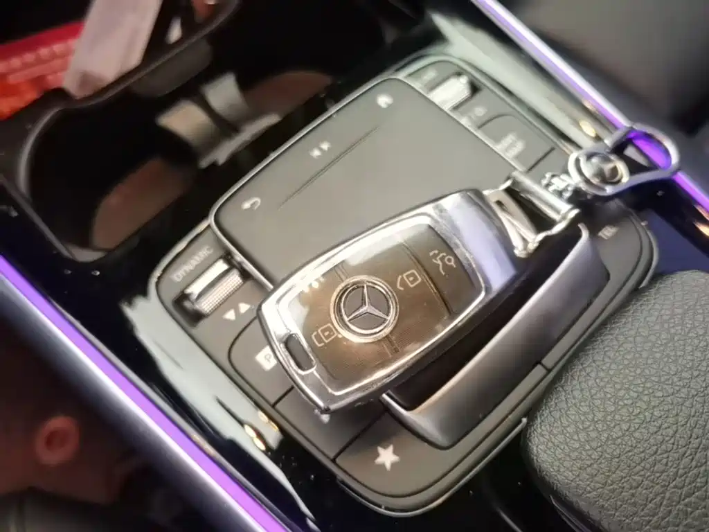 Mercedes-Benz GLB — миниатюра 9