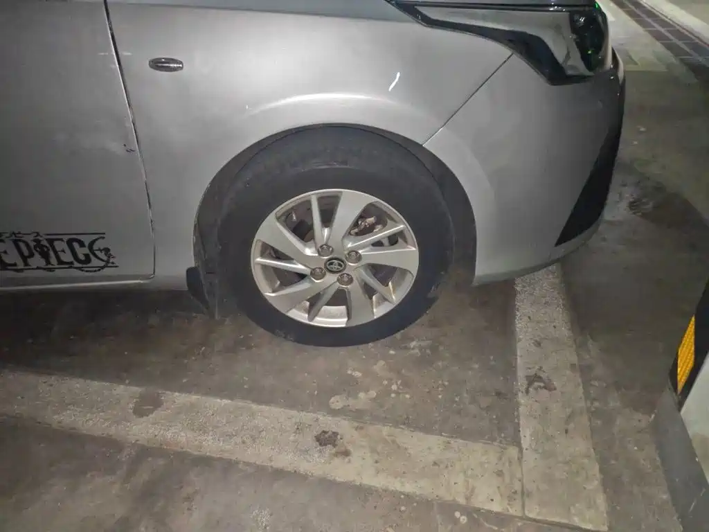 Toyota Yaris L — миниатюра 24