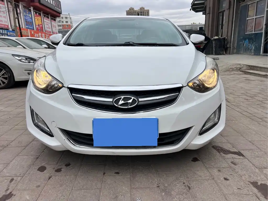 Hyundai Elantra Langdong — миниатюра 2