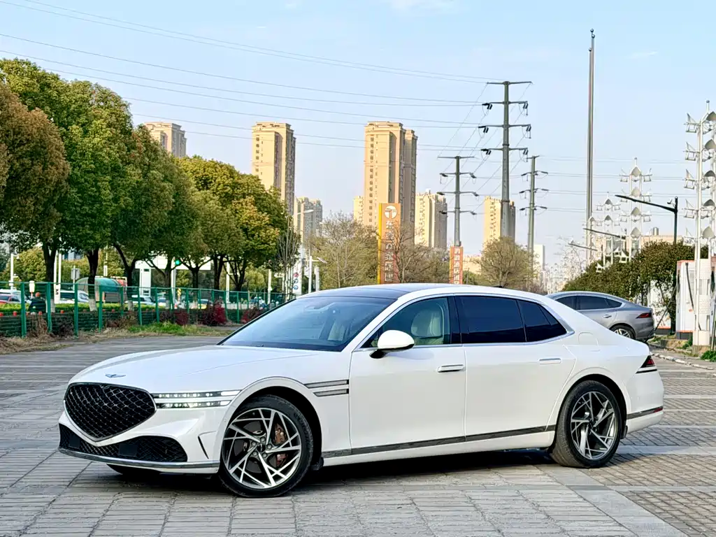 Genesis G90 2023