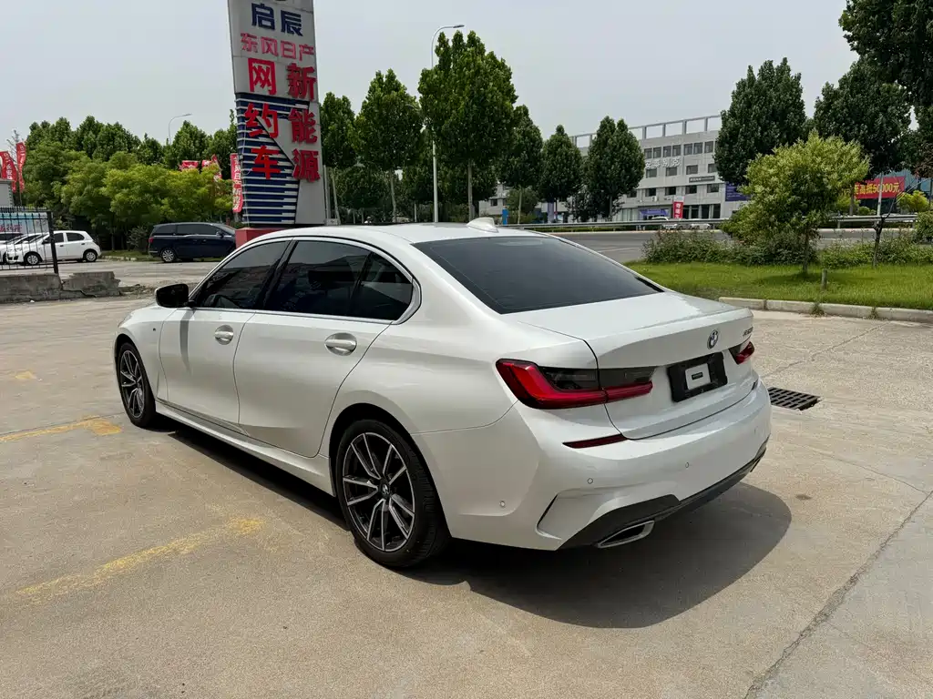BMW 3 Series — миниатюра 16