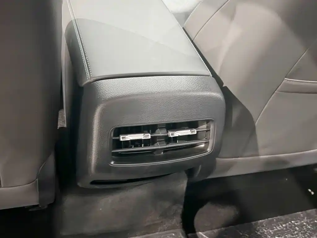 BYD Qin PLUS — миниатюра 10