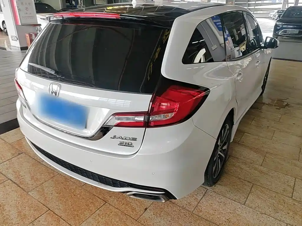 Honda Jade — миниатюра 7