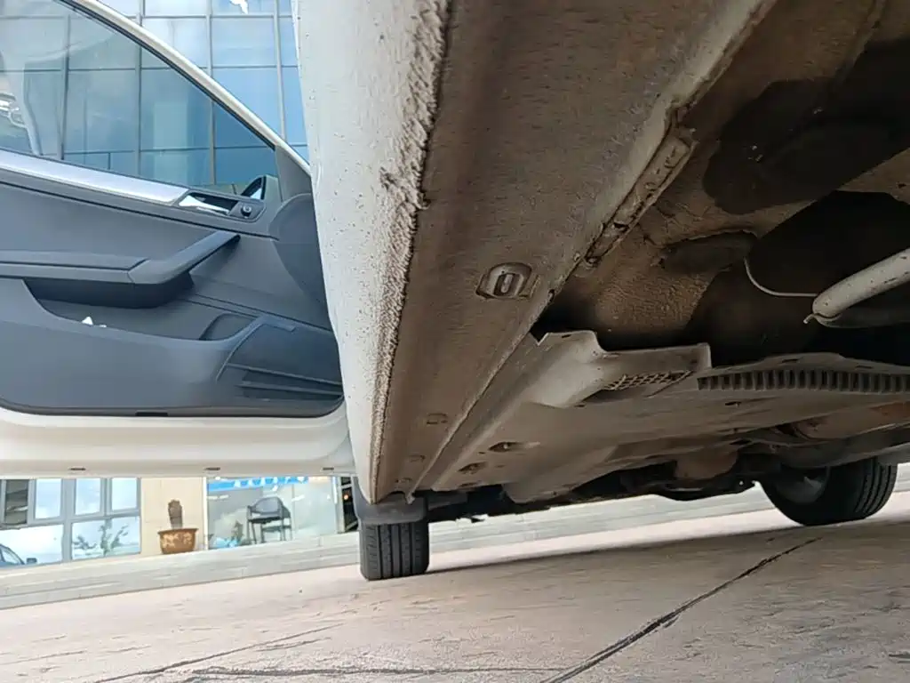 Volkswagen Santana — миниатюра 22