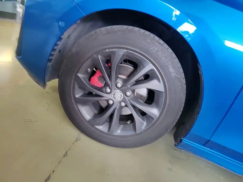 Buick Verano — миниатюра 23