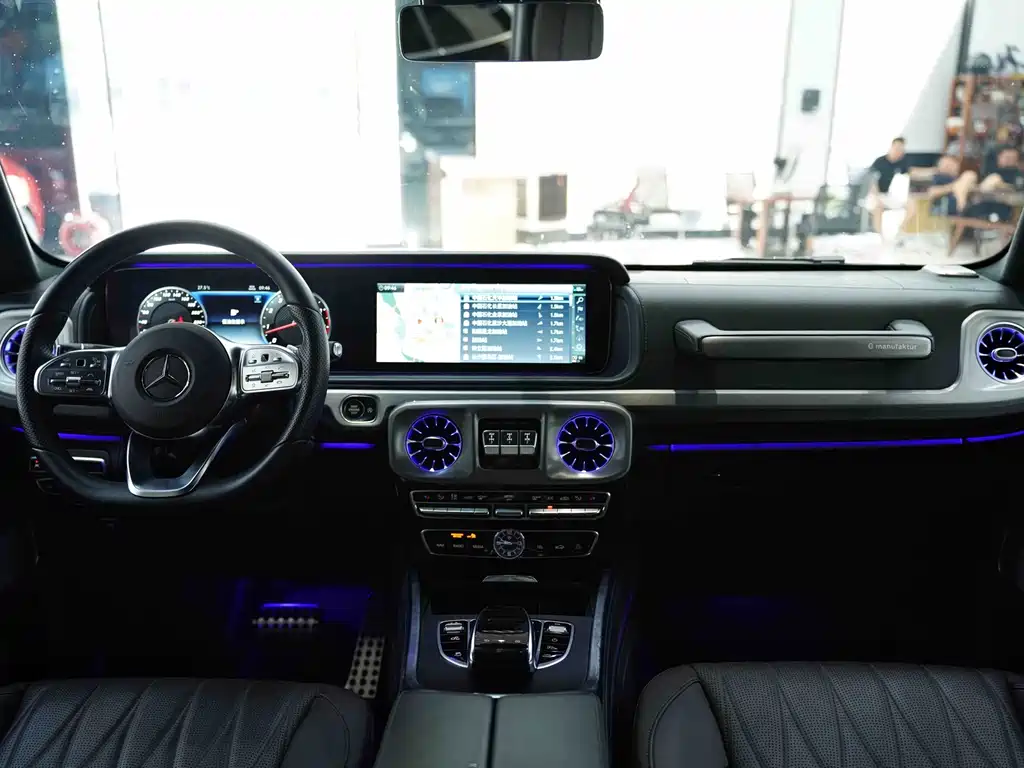 Mercedes-Benz G-Class — миниатюра 7
