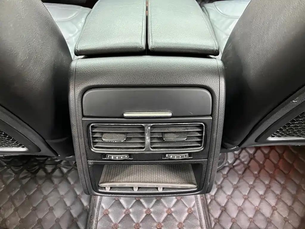 Volkswagen Touareg 3.0TSI Standard Config Type, фото 12
