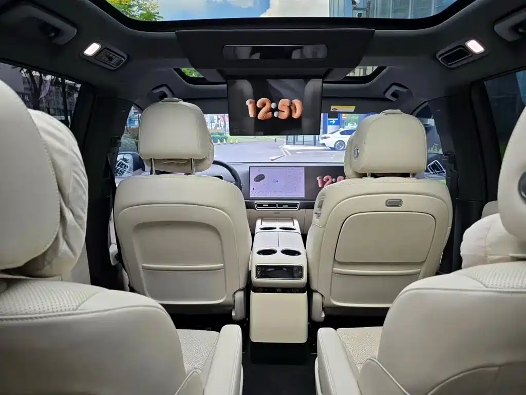 Li Auto Li L8 — миниатюра 8