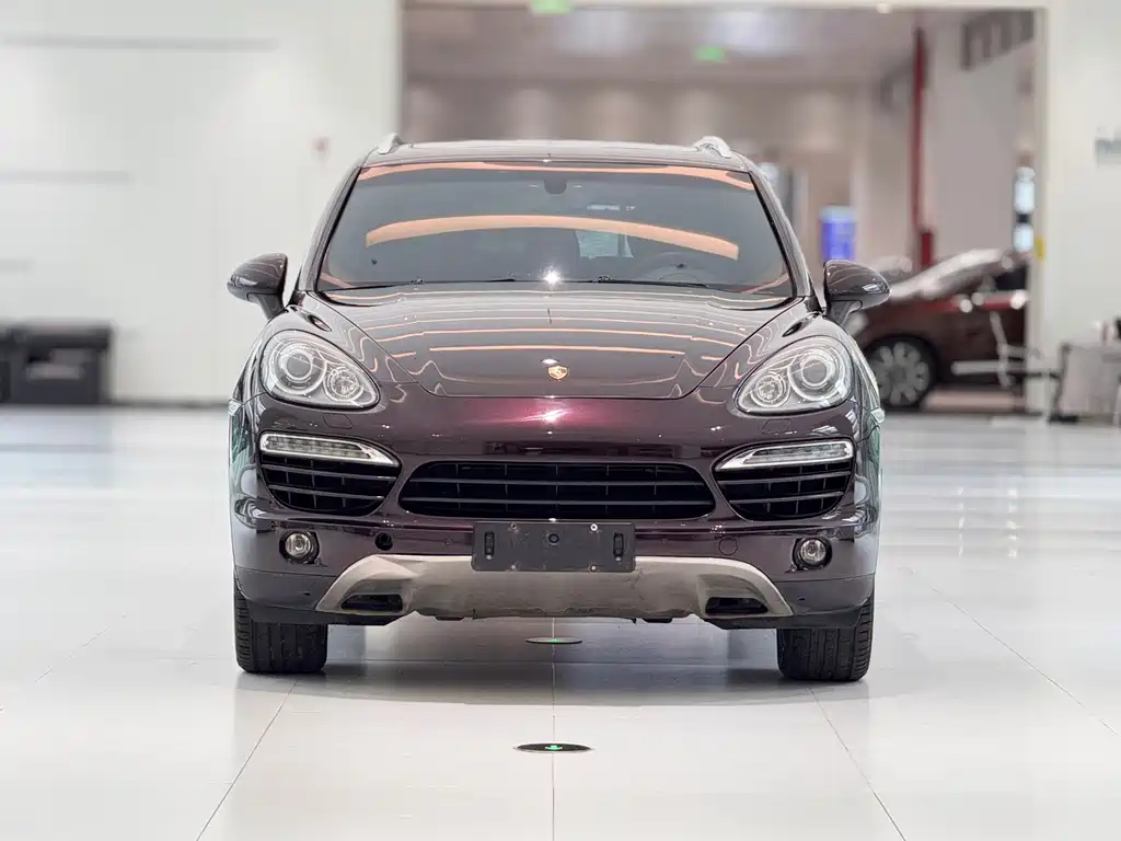 Porsche Cayenne — миниатюра 2