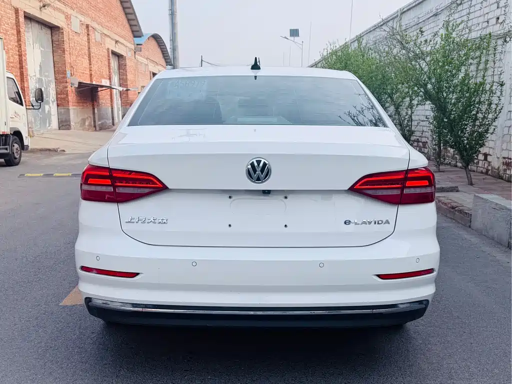 Volkswagen Lavida Pure Electric — миниатюра 5