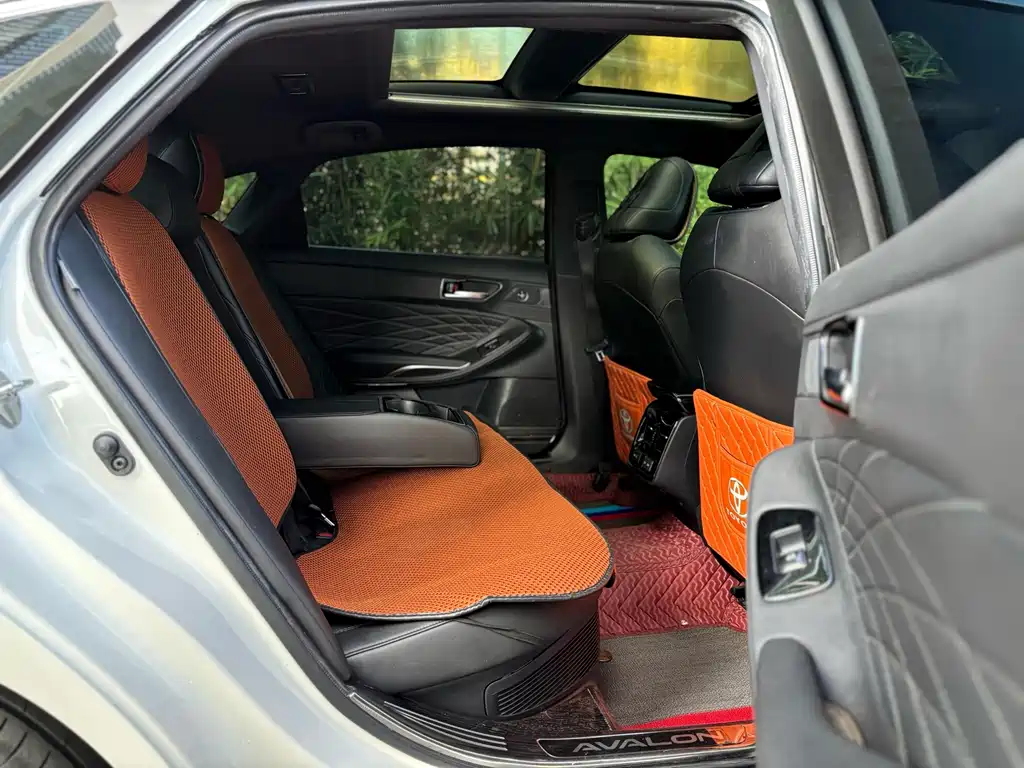 Toyota Avalon — миниатюра 11