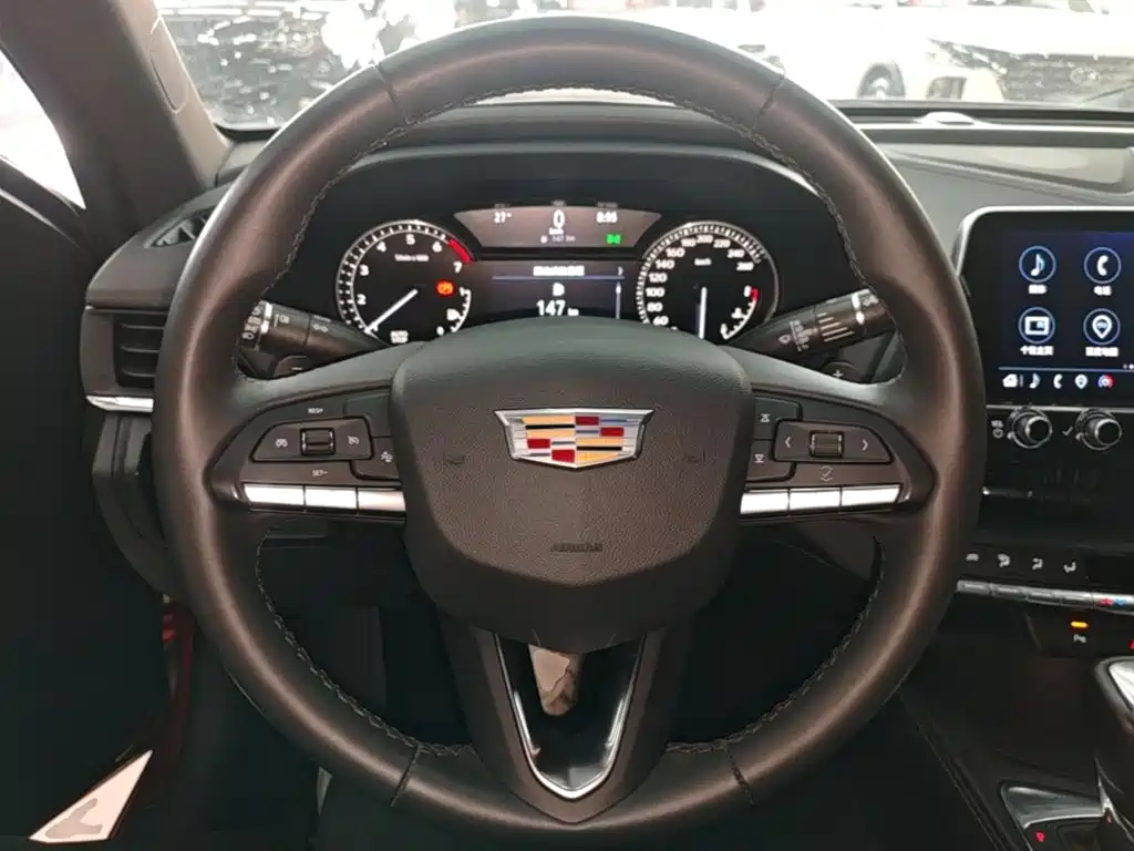 Cadillac CT4 — миниатюра 11
