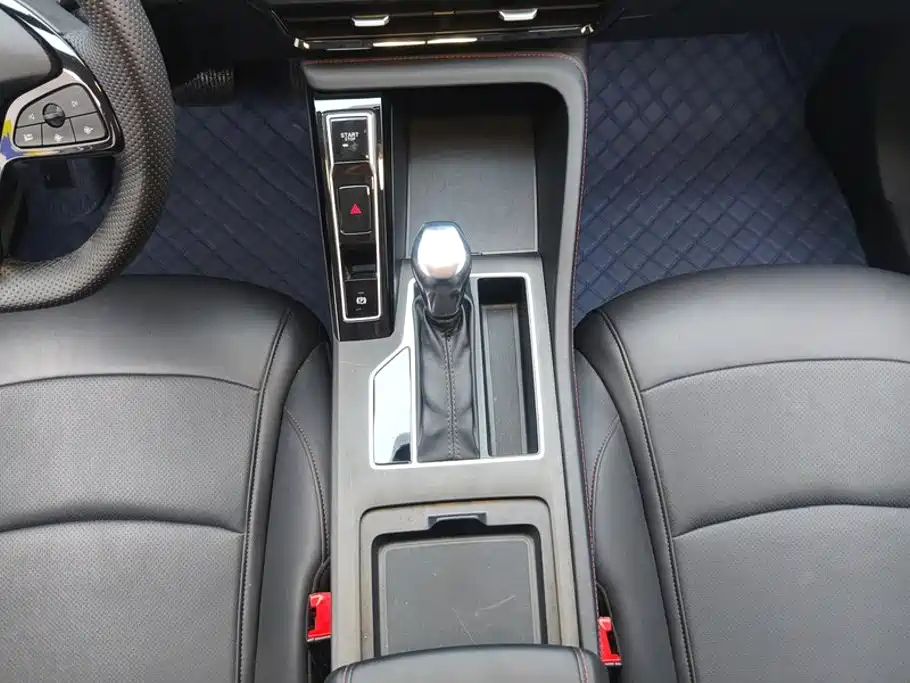 Roewe i5 — миниатюра 16