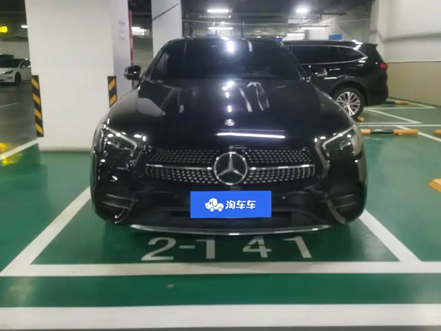 Mercedes-Benz E-Class — миниатюра 2