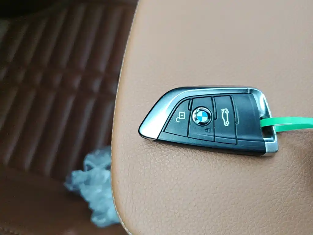 BMW 2 Series Active Tourer (Import) — миниатюра 9